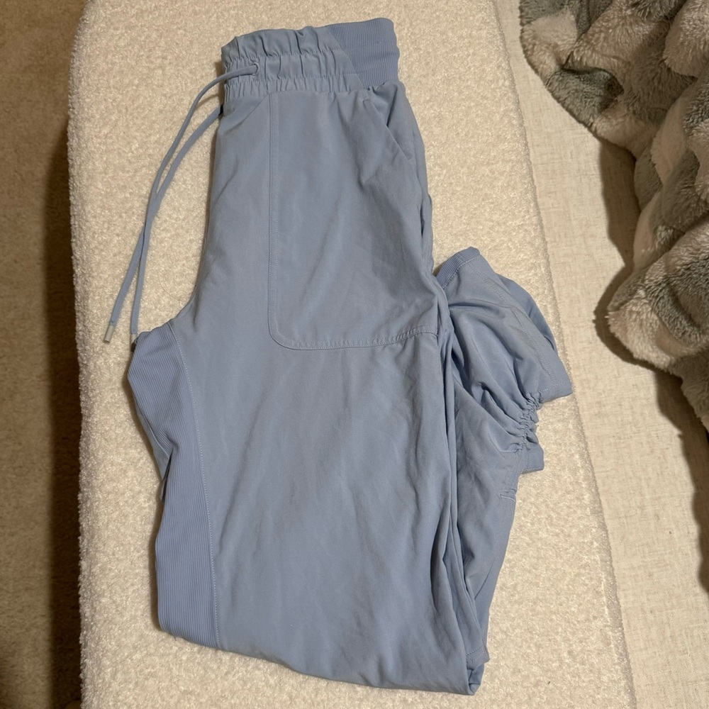 Lululemon Beyond the Studio Crop Pant